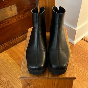 All Black brand boots EUC-barely worn